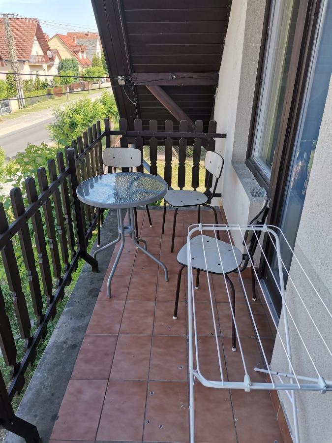 Roland Apartman Balatonlelle Exterior foto