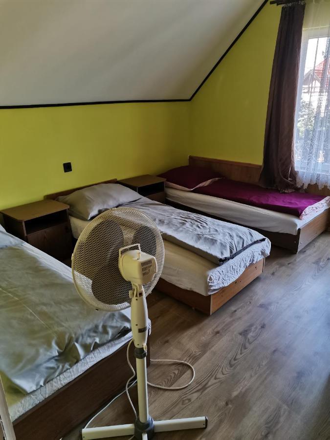 Roland Apartman Balatonlelle Exterior foto
