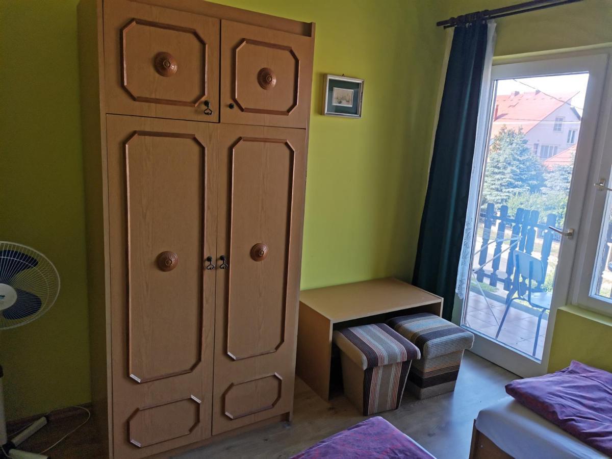 Roland Apartman Balatonlelle Exterior foto
